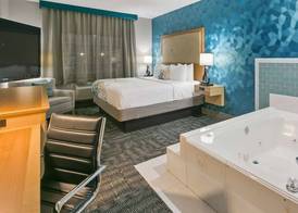 Best Western Plus Houston Atascocita Inn & Suites 5