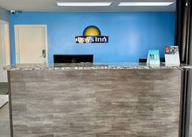 Days Inn by Wyndham Morristown 2