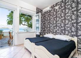 Apartments Nikolina 3