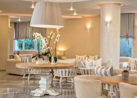 Nefeli Hotel 5