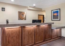 Comfort Inn Near Kokomo Speedway 4