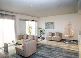 Hyperion Hotel 4