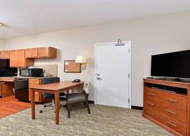 Candlewood Suites ATHENS by IHG 3