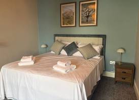 Oak House Hotel 2