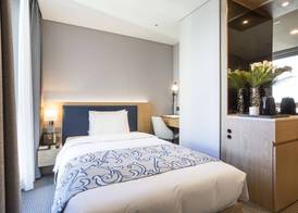 Centum Premier Hotel 2