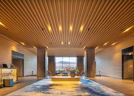 HOTEL CLAD 4