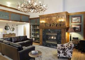 Redwood Lodge 3