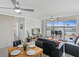 Spectrum Holiday Apartments 3
