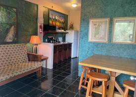 Belize Budget Suites 4
