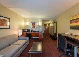 Holiday Inn Express & Suites AUBURN by IHG 3