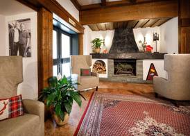 Basekamp Mountain Budget Hotel 4