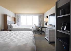 Holiday Inn MONTREAL-LONGUEUIL by IHG 3