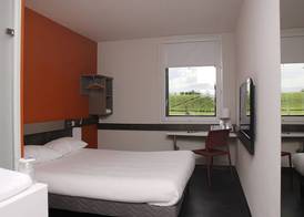 Ibis Budget Archamps Porte de Genève 3