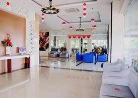 Days Hotel & Suites by Wyndham Jakarta Airport 3