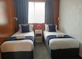 Cumberland Motel 4