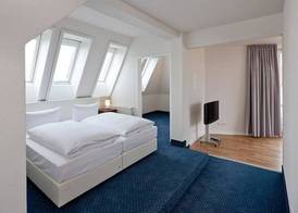 City Hotel Berlin Mitte 5