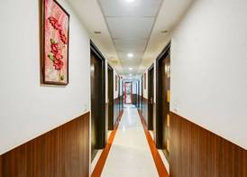 Airport Hotel Grand 3