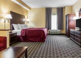 Clarion Inn & Suites Indianapolis Northwest 5