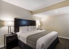 Chase Suite El Paso 3