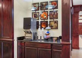 Best Western Plus Pratt 5