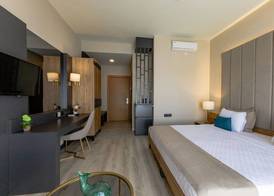 Paradisos Hotel 3