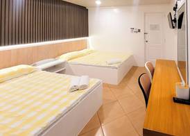 Green Meadows Hotel & Restaurant 5