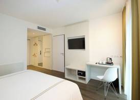 Premier Inn Freiburg City Nord 5