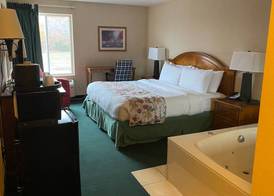 Hometown Inn Indian River 5