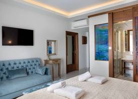Vener Luxury Suites 2