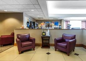 Comfort Inn & Suites Thomson 2