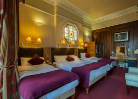 Roxford Lodge Hotel 4