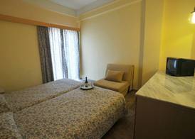Ilis Hotel 5
