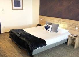 Baya Hotel 4