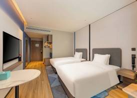 Holiday Inn Express Nantong Haimen City Center by IHG 4