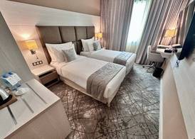 2H Hotel 3