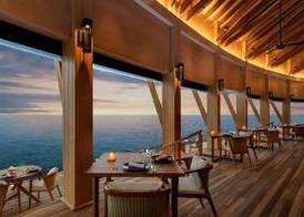 Hilton Maldives Amingiri Resort & Spa 4