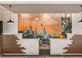 La Quinta Inn & Suites by Wyndham Mount Laurel Moorestown 2