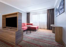 Ramada by Wyndham Amsterdam Airport Schiphol 4