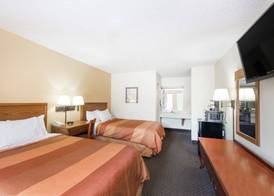 DAYS INN BY WYNDHAM FORT PAYNE 2