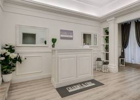 Charme & Chic Luxury 3