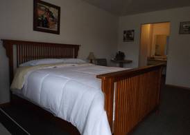 Clark Fork Lodge 4