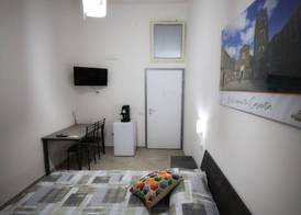 B&B REVOLUTION BED e BREAKFAST 2