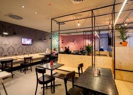 MEININGER Hotel Leipzig Hauptbahnhof 4