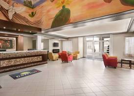 Days Inn by Wyndham Leamington 3