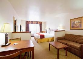 Holiday Inn Express & Suites MATTOON by IHG 2