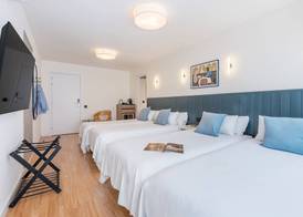 Granada Suites by Olala Homes 5
