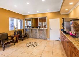 Rodeway Inn & Suites Corona 4