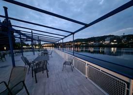 Botel Racek 2