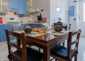 Light Blue Apartment by Wonderful Italy 4