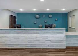 Comfort Inn & Suites Tualatin - Lake Oswego South 3